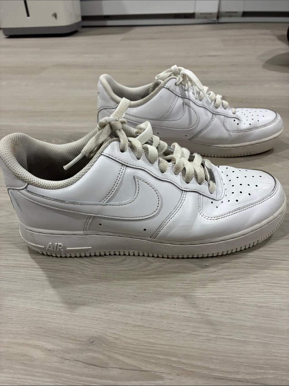 Nike White Air Force 1 Sneakers